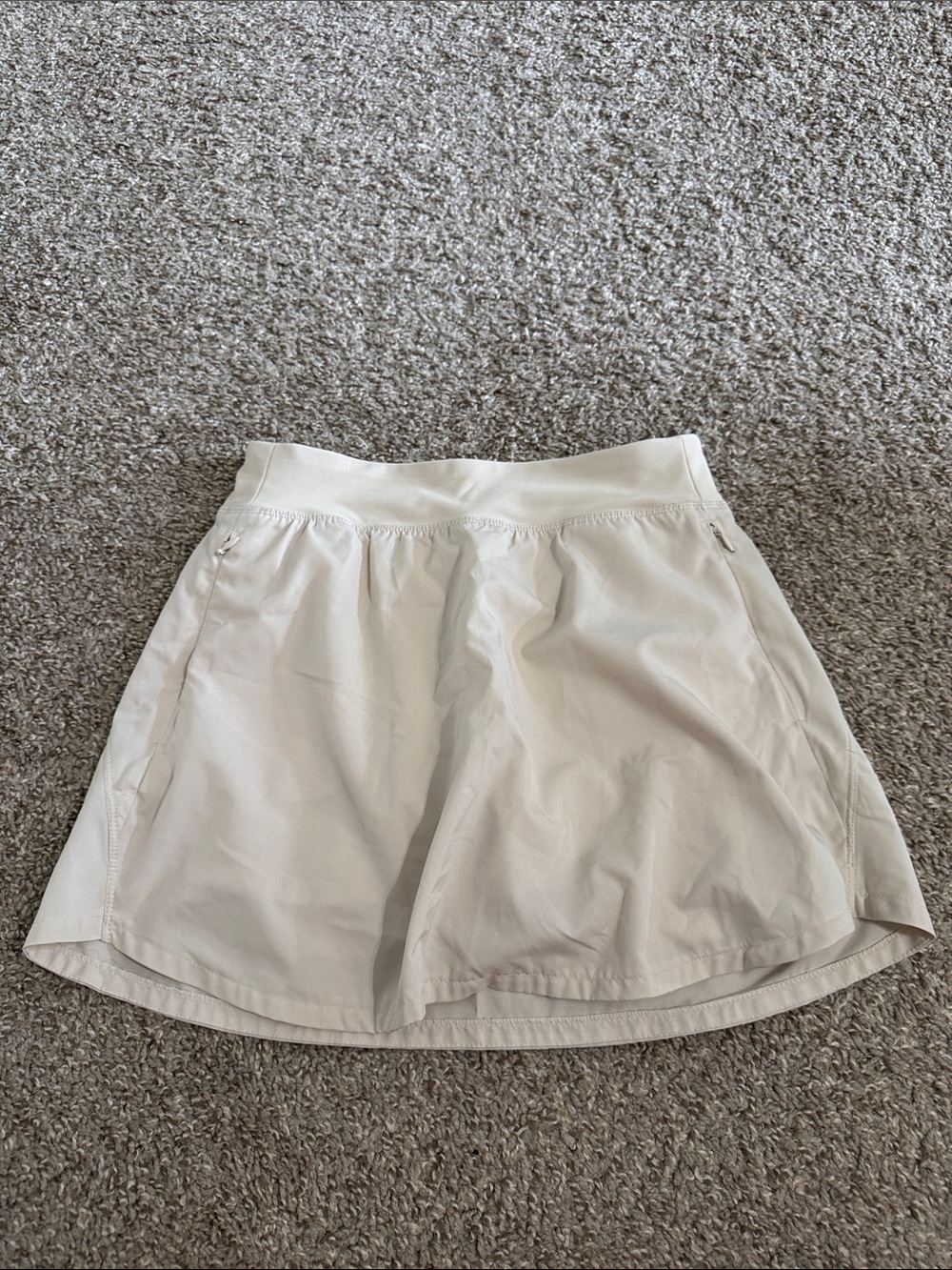Old navy active skort size small khaki color